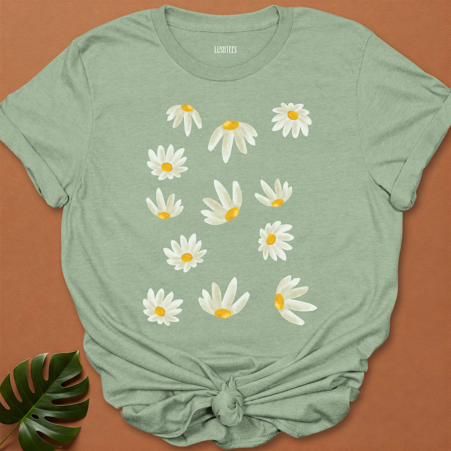 Monochrome Meadow – Bold Line Daisy Tee