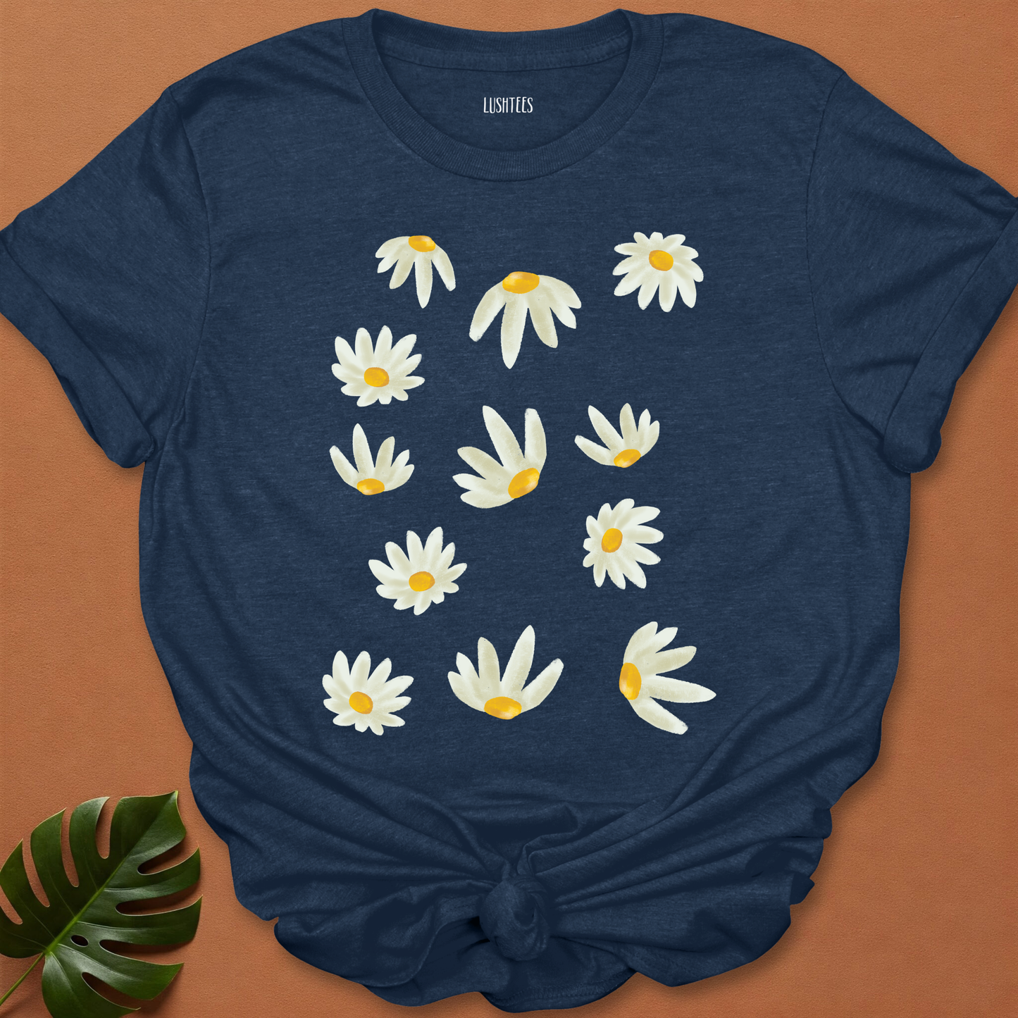 Monochrome Meadow – Bold Line Daisy Tee